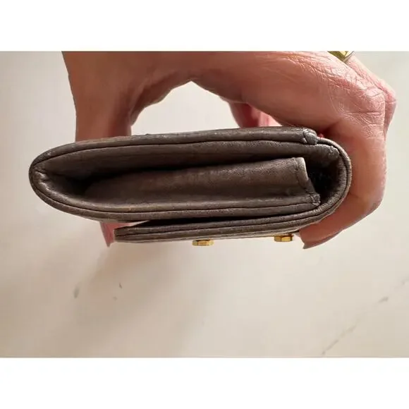 Marc by Marc Jacobs Brown/Gray Leather Card Holder Wallet Gold Plaque Logo Y2K - Picture 3 of 5